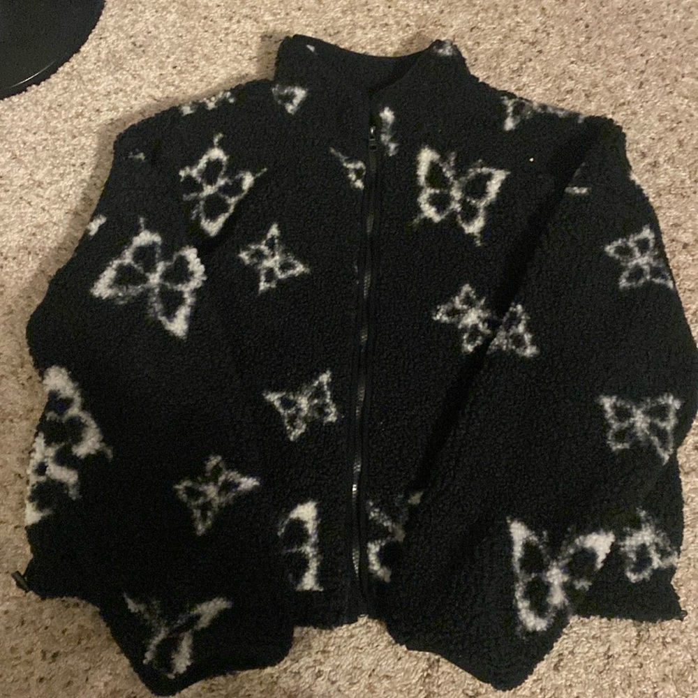 WILD FABLE Fluffy Butterfly Sweater